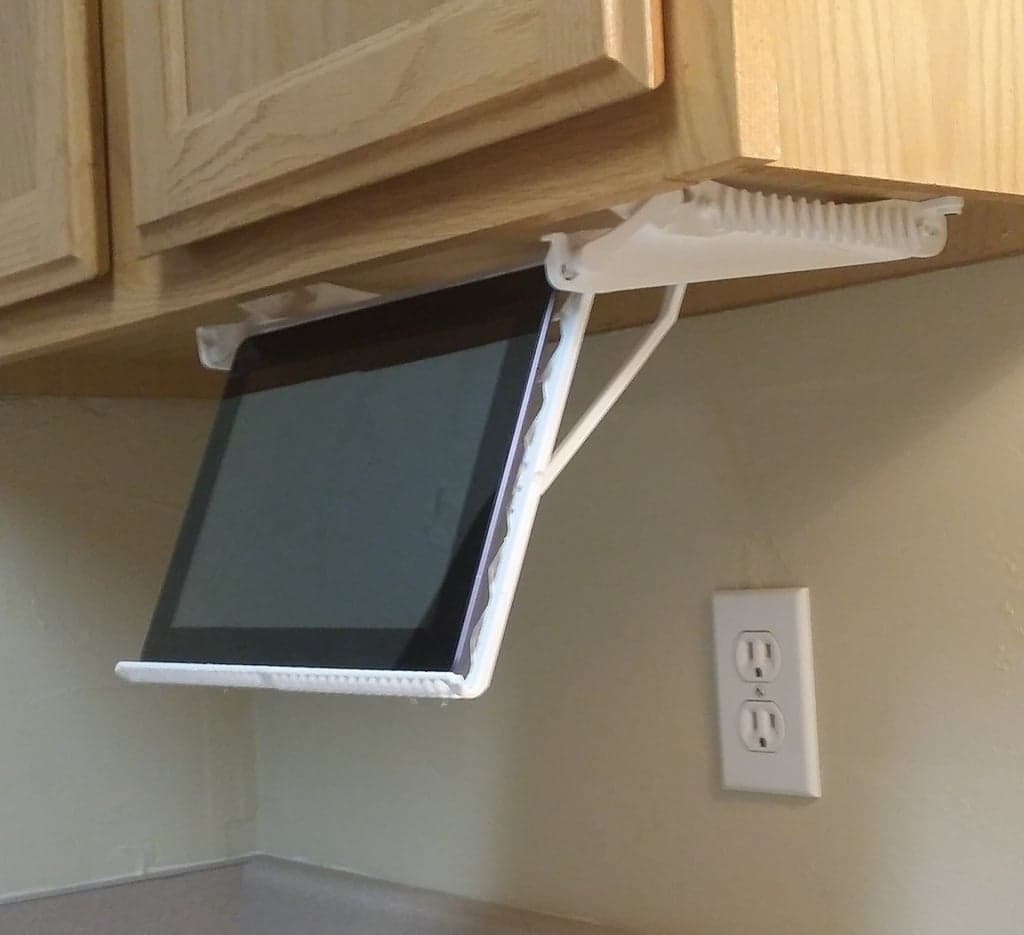 Низкопрофильный держатель для планшета V2.0