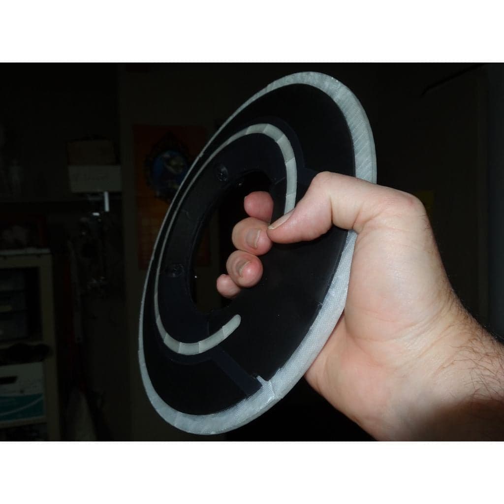 Трон Наследие Диска