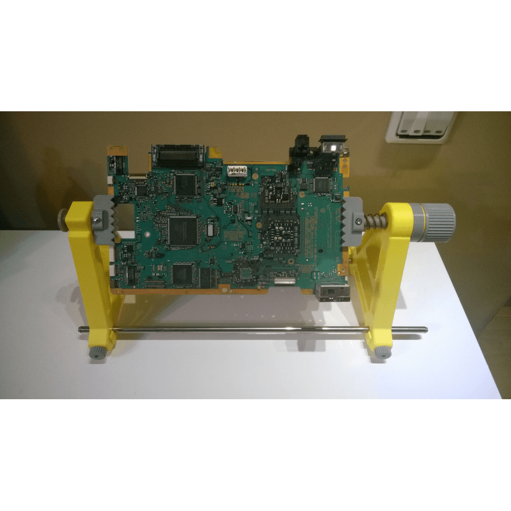 Держатель печатной платы