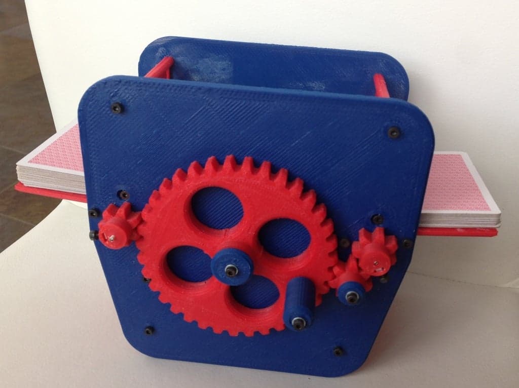 Ручной тасователь игральных карт