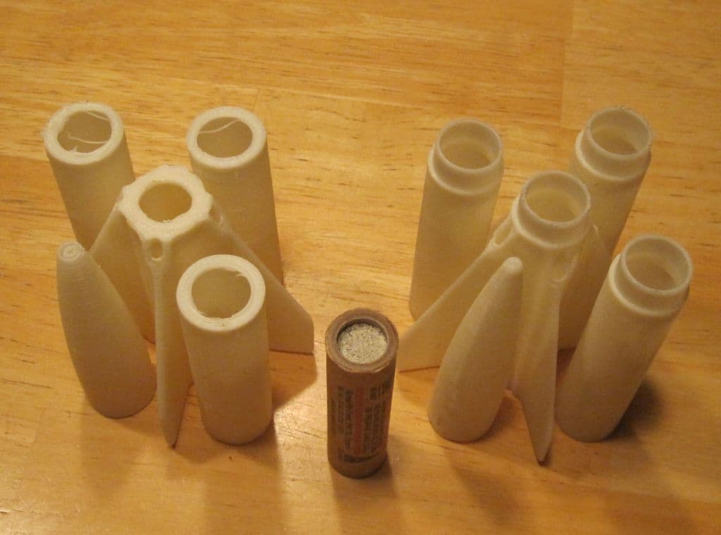 Модель Rocket — размер двигателя B и C