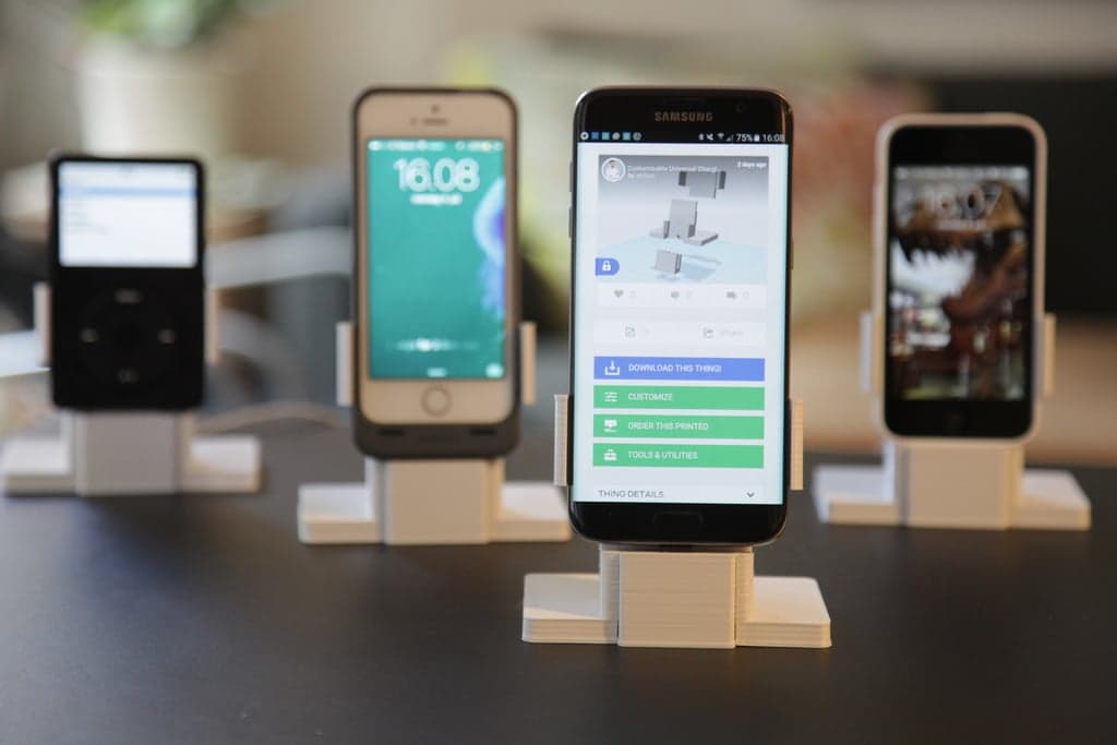 Настраиваемая универсальная зарядная док-станция