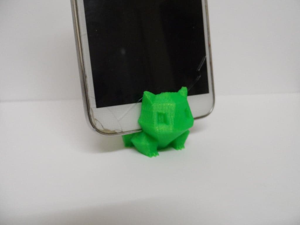 Pokemon Bulbasaur - Low Poly - Подставка для телефона с брелоком