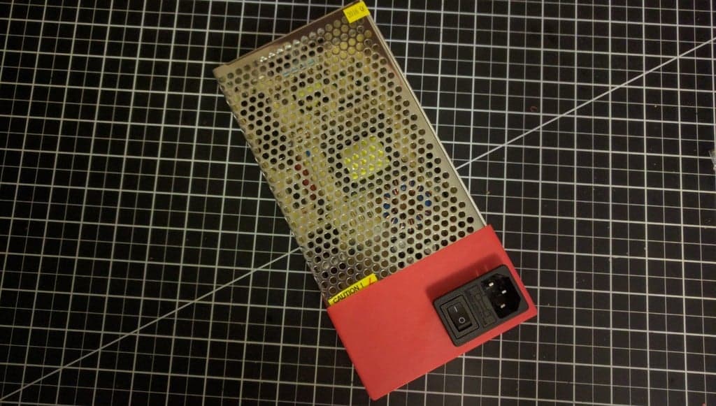 Крышка блока питания Anet A8 с гнездом IEC320 C14