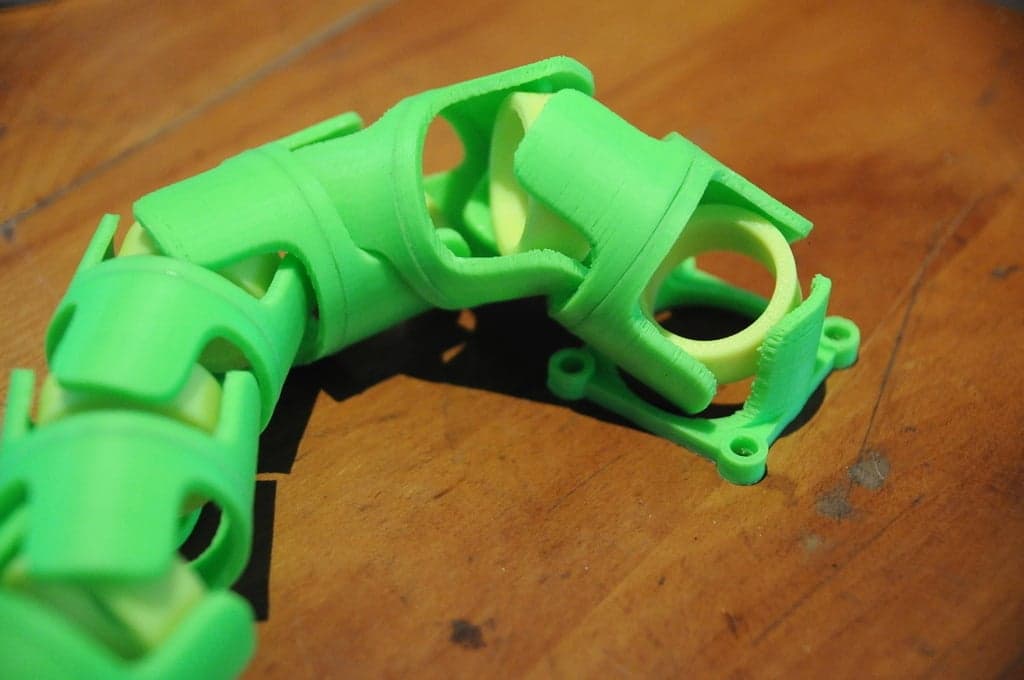 Модульный полый универсальный шарнир для пакета аксессуаров для прокладки кабелей