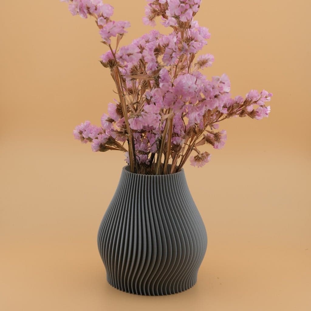 Ребристая ваза