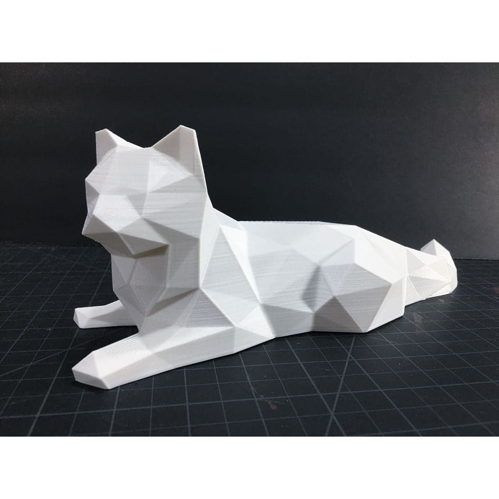 Низкополигональная кошка!