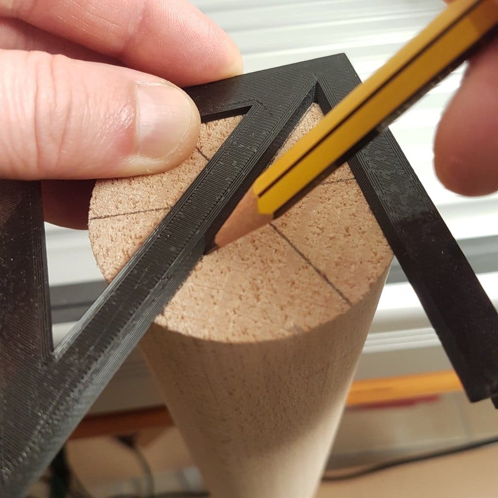 Линейка для поиска центра — инструмент для определения угла остановки 45 градусов