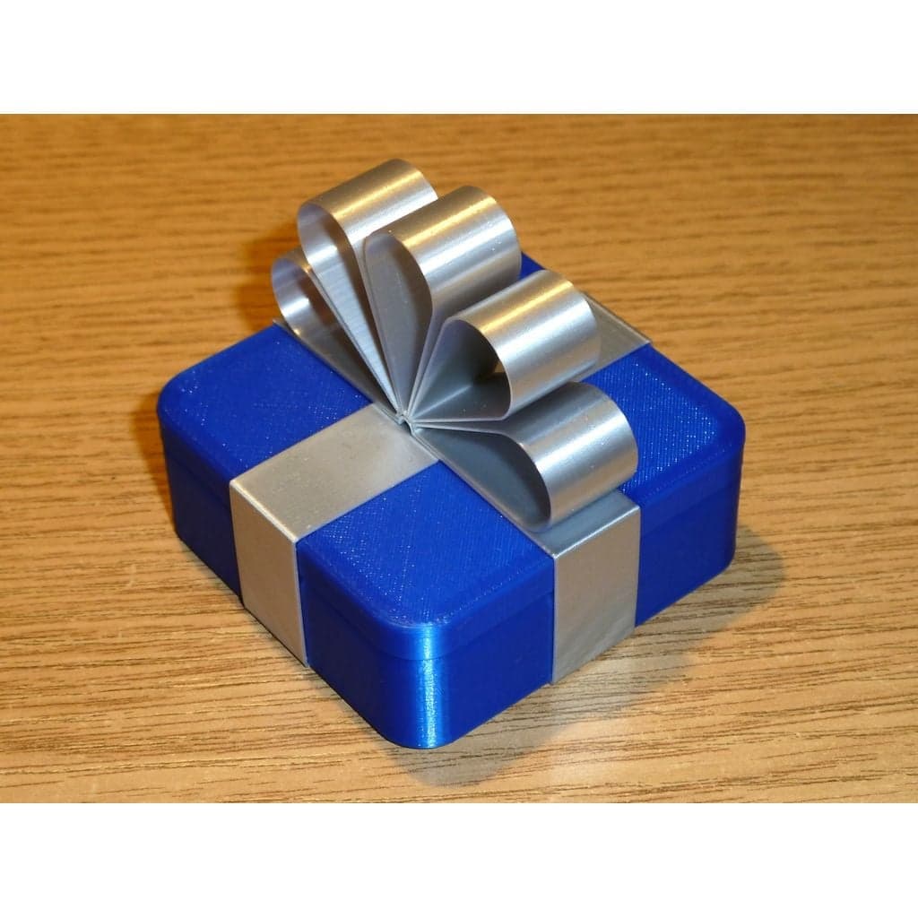 Подарочная коробка — все детали напечатаны в режиме вазы (спирали).