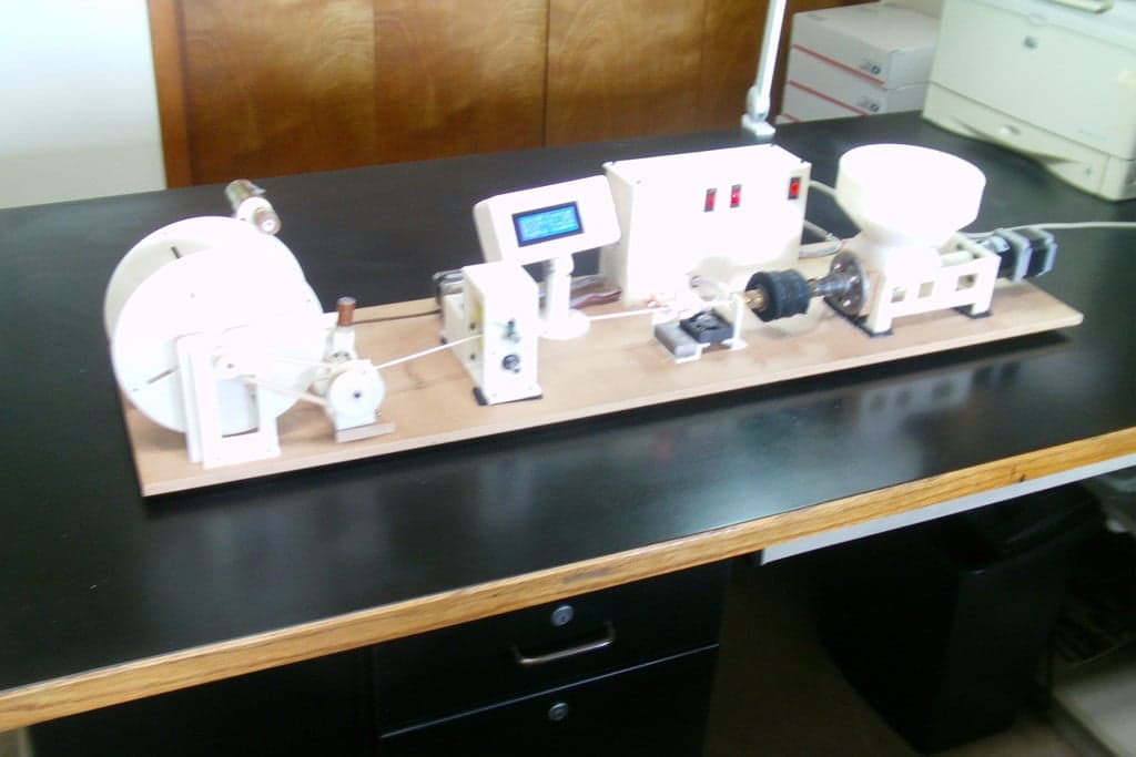 Экструдер нити Lyman/Mulier V5