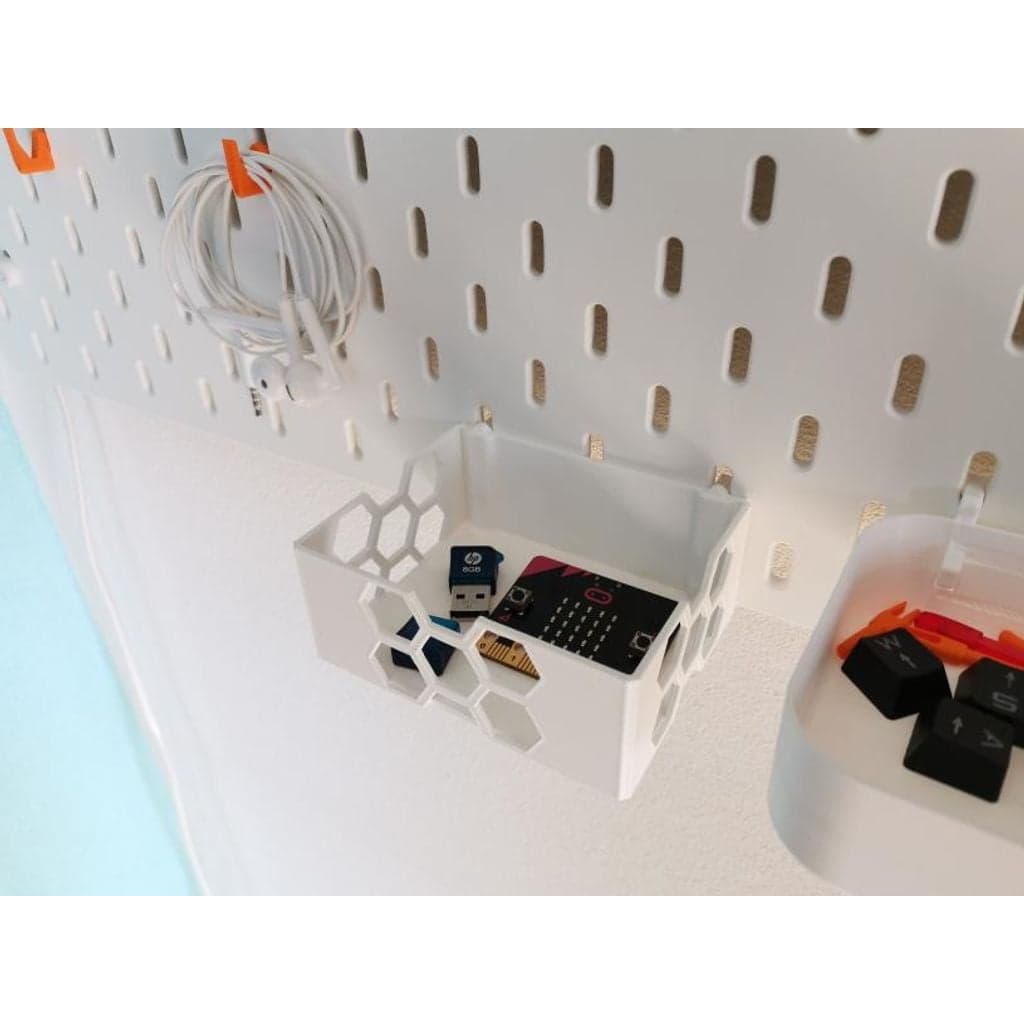 Шестигранный контейнер для перфорированной доски Ikea Skadis.