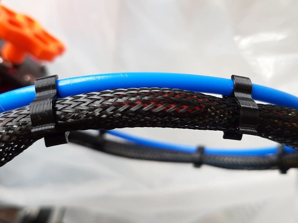 Кабельный зажим из Птфэ