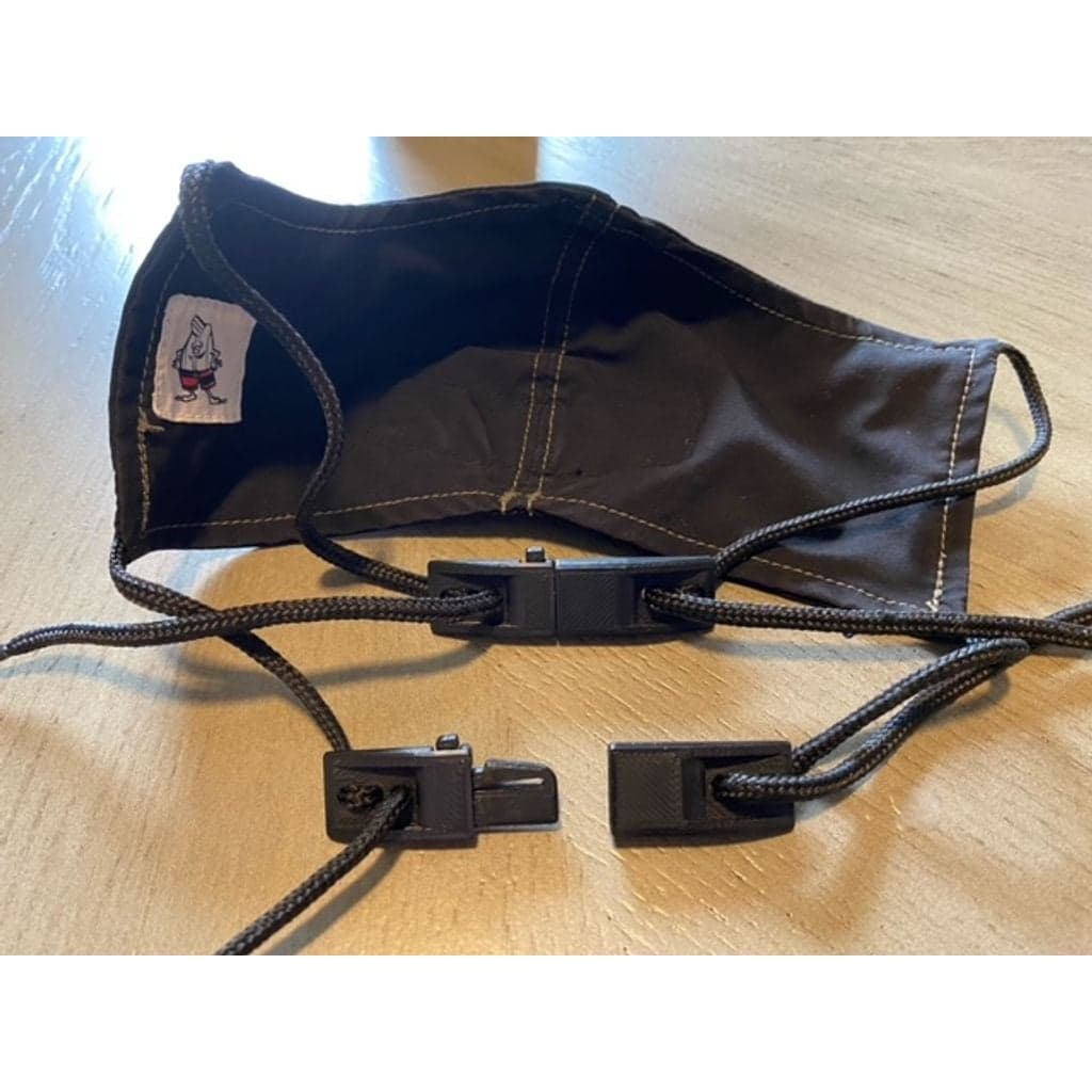 Быстросъемная пряжка для лицевой маски