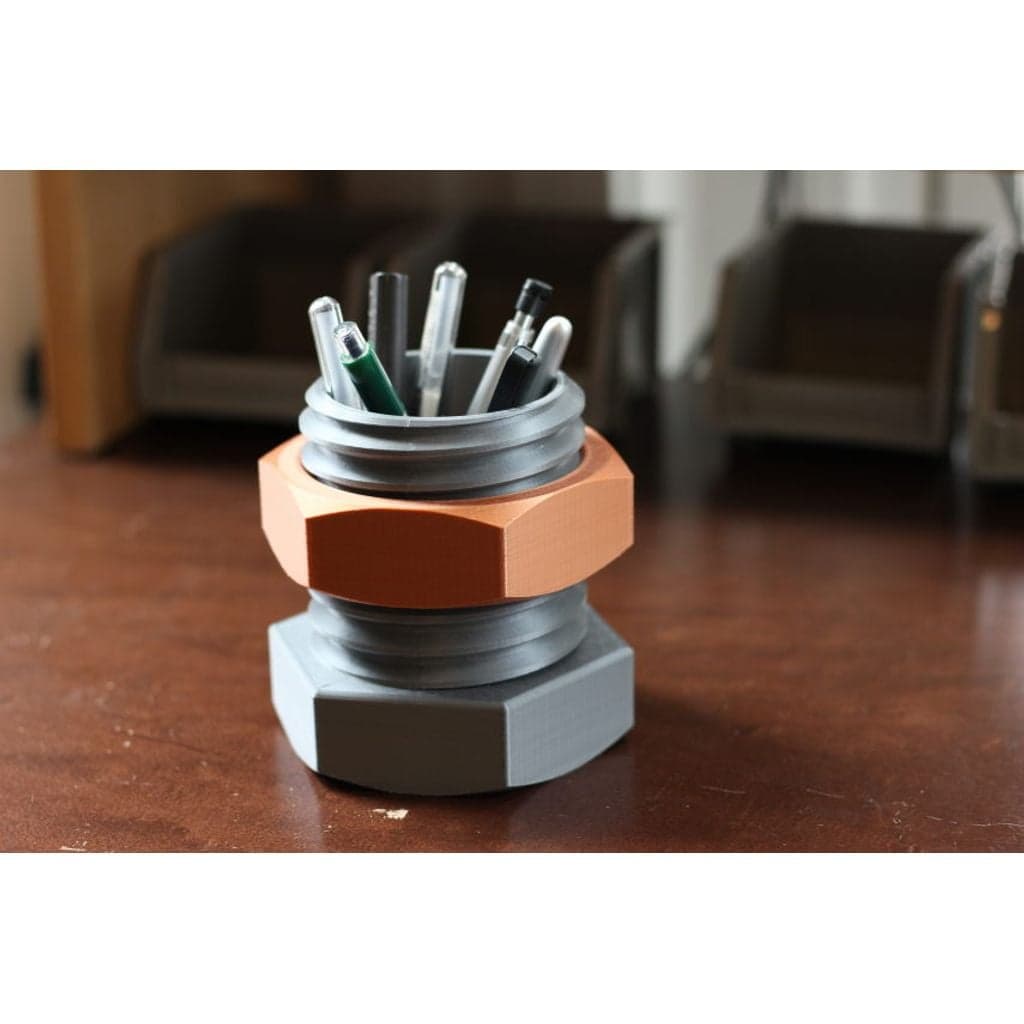 Органайзер для карандашей «гайки и болты»