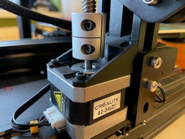 Крепление двигателя оси Z Ender 3 / Pro / V2