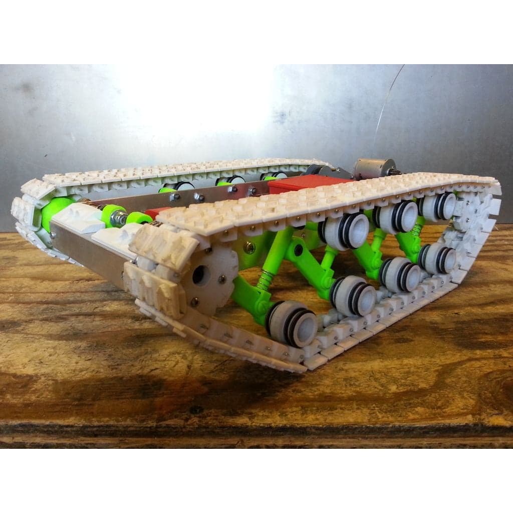 Гусеница бака, амортизаторы, натяжной рычаг, пальцы