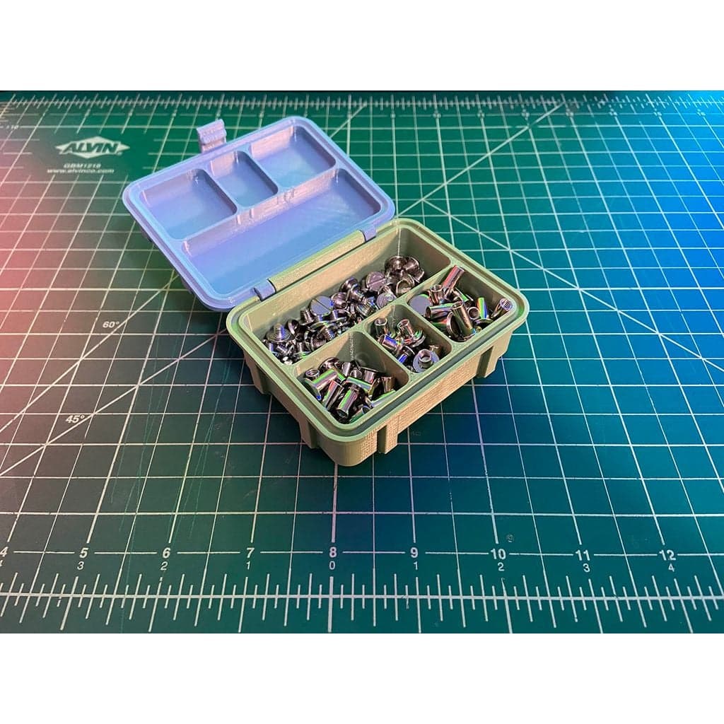 Прочный ящик для хранения с 4 отделениями