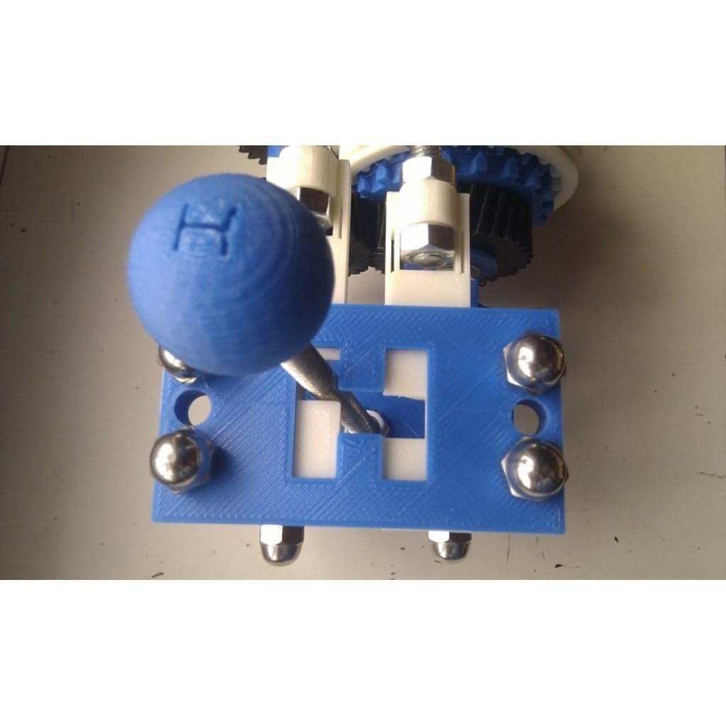 Четырехступенчатая коробка передач с переключателем H.