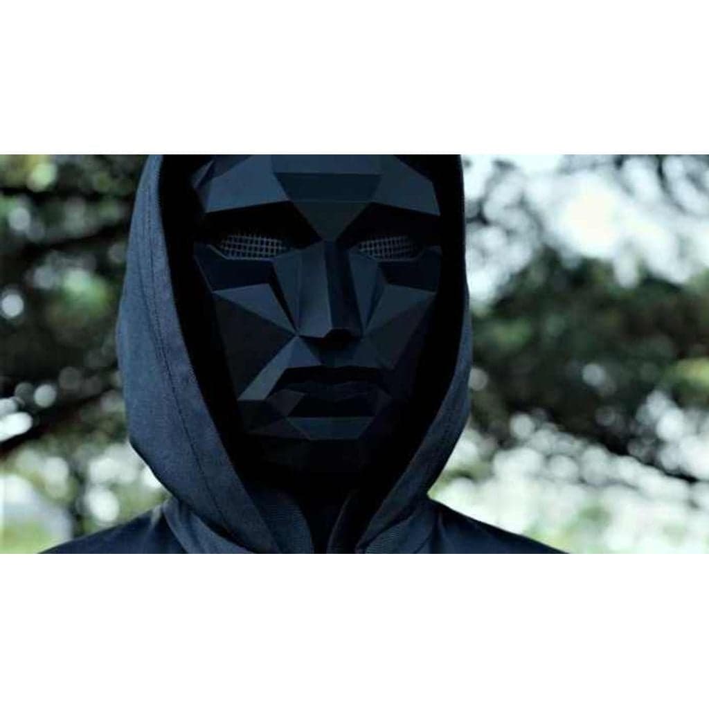 Маска фронтмена из игры Squid игра