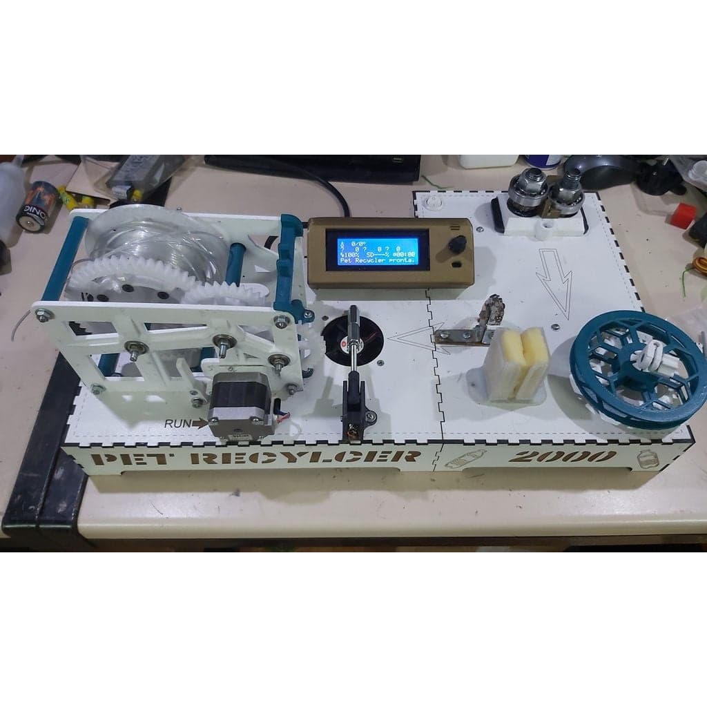 Резак для бутылок для домашних животных и устройство для изготовления нитей для 3D-принтера