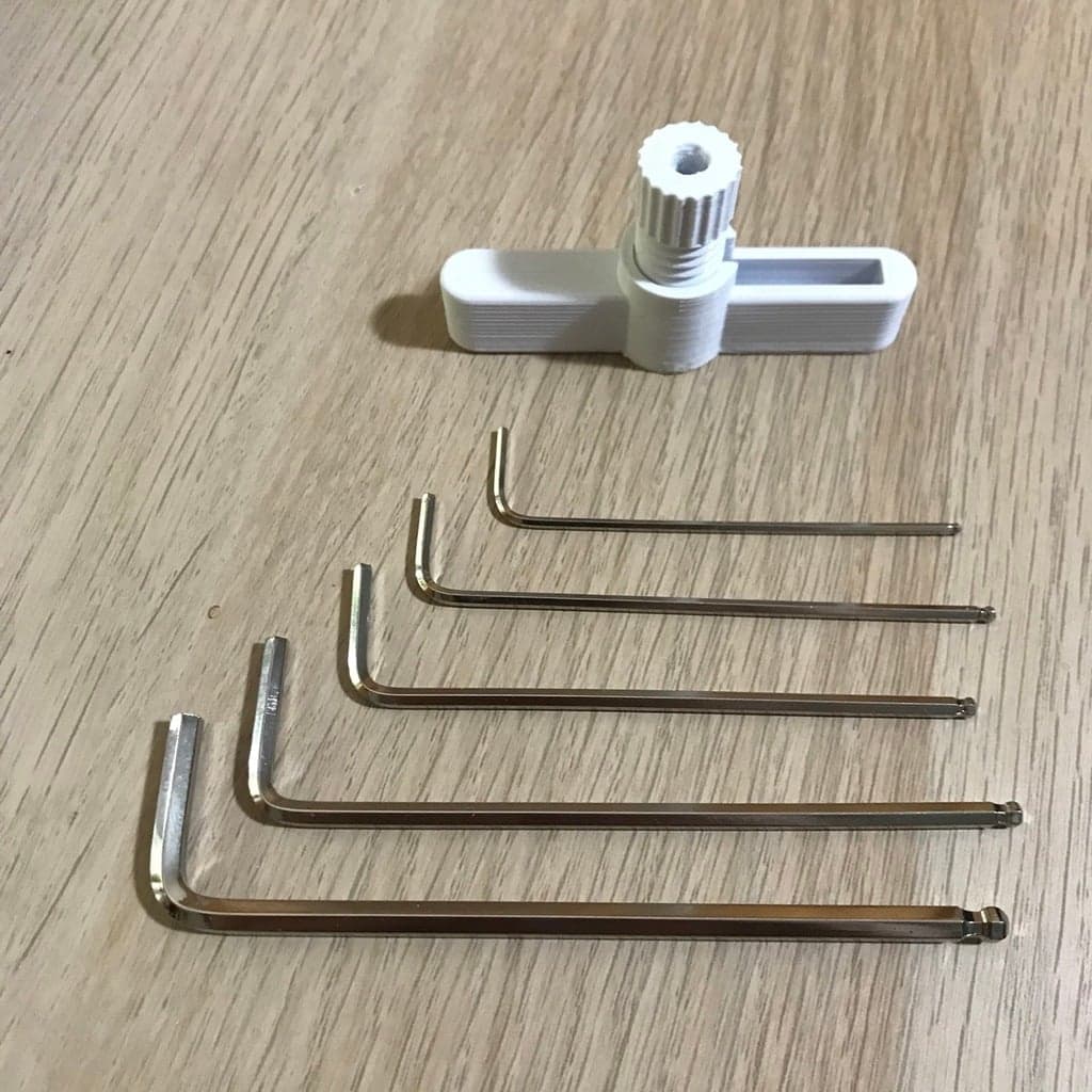 Универсальная Т-образная ручка