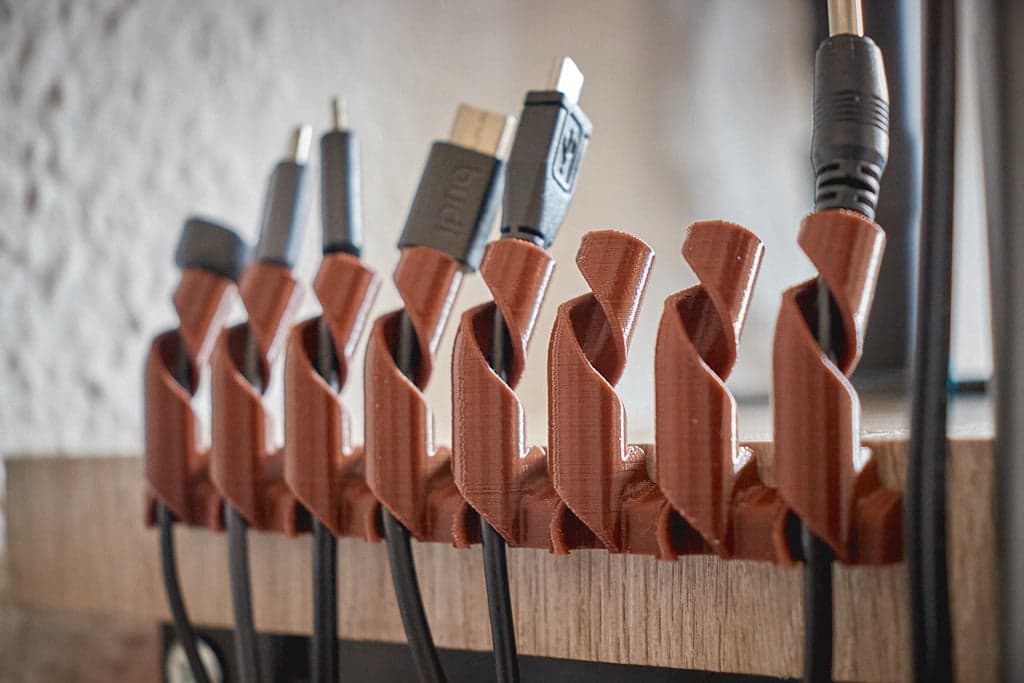 Держатель кабеля/организация проводов