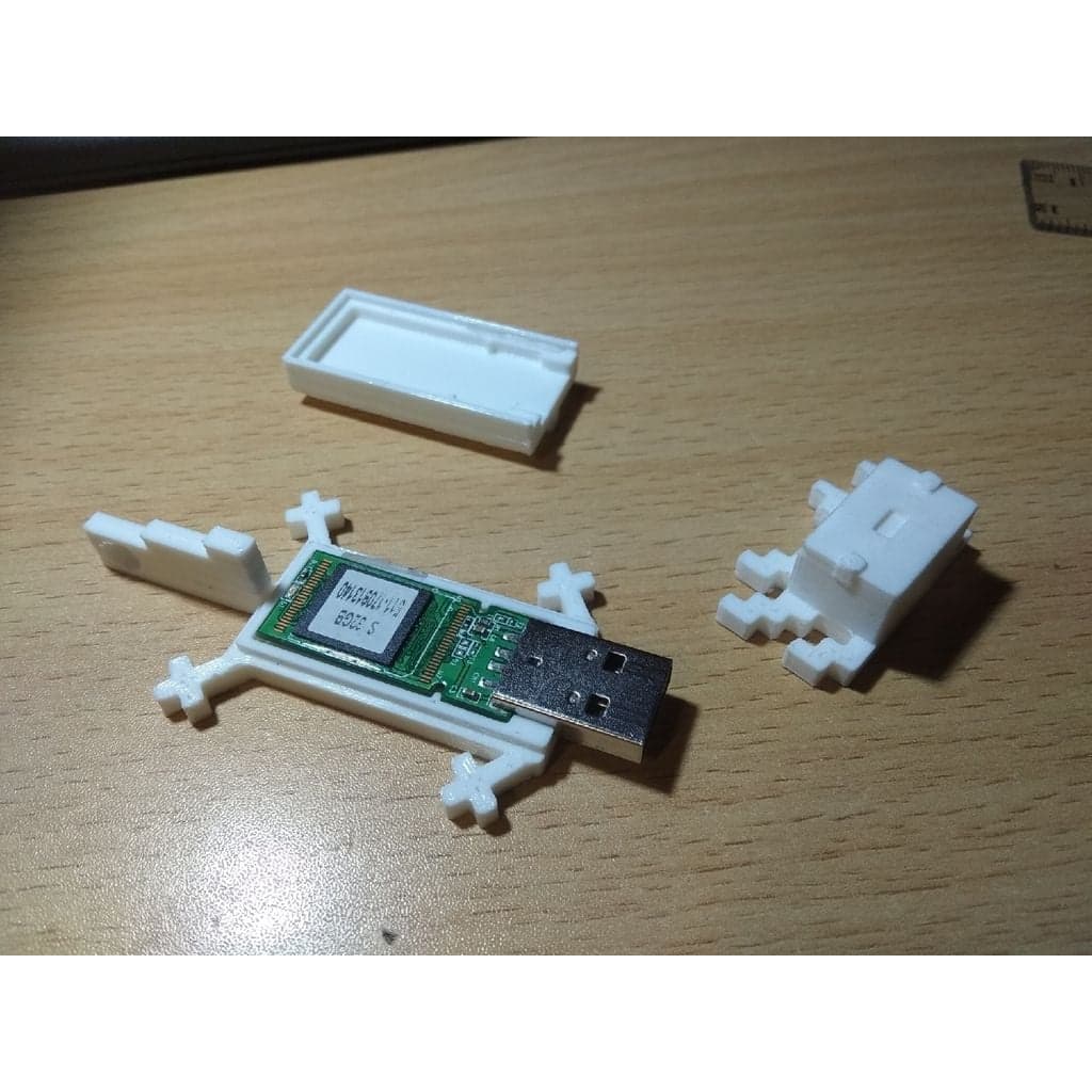 Чехол для Usb-флешки Axolotl