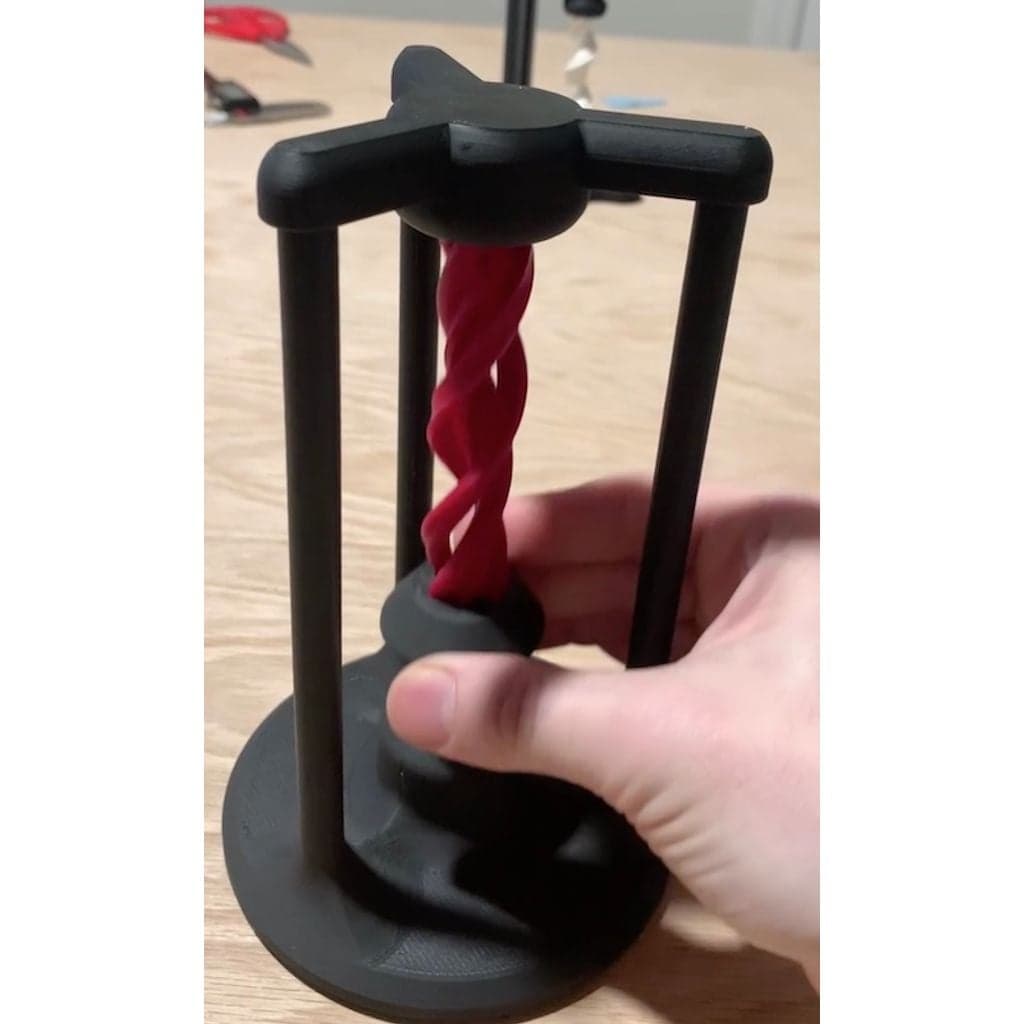 Волшебная настольная игрушка с винтом