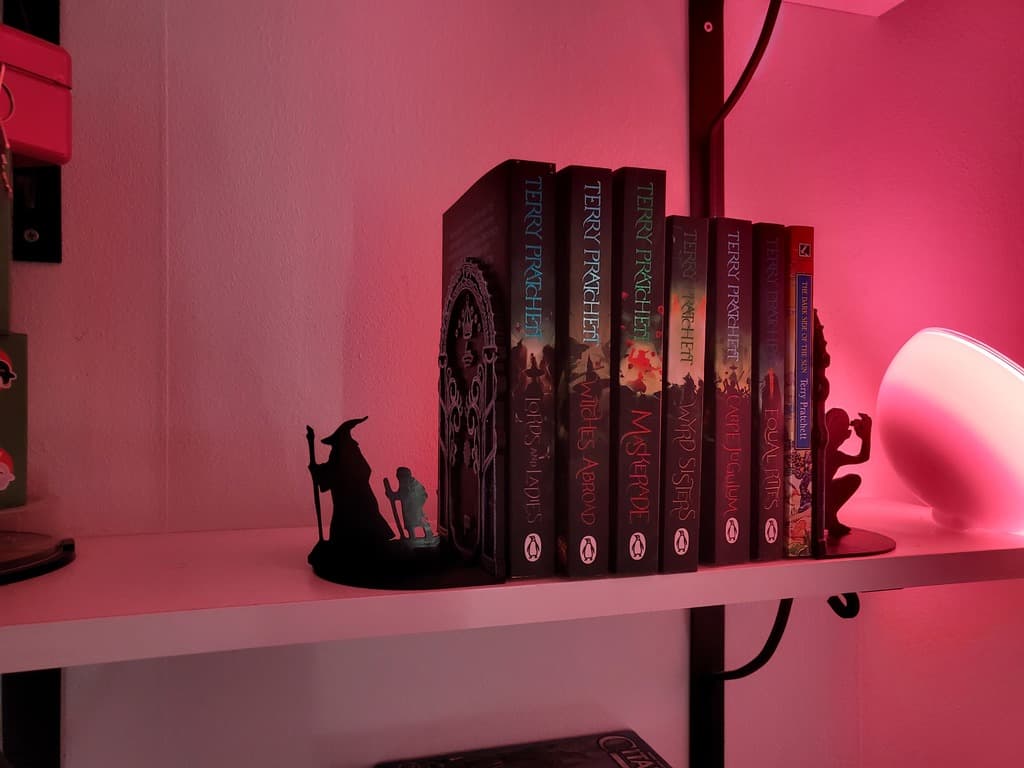 Подставка для книги «Властелин колец»