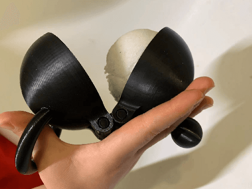 Создатель снежков